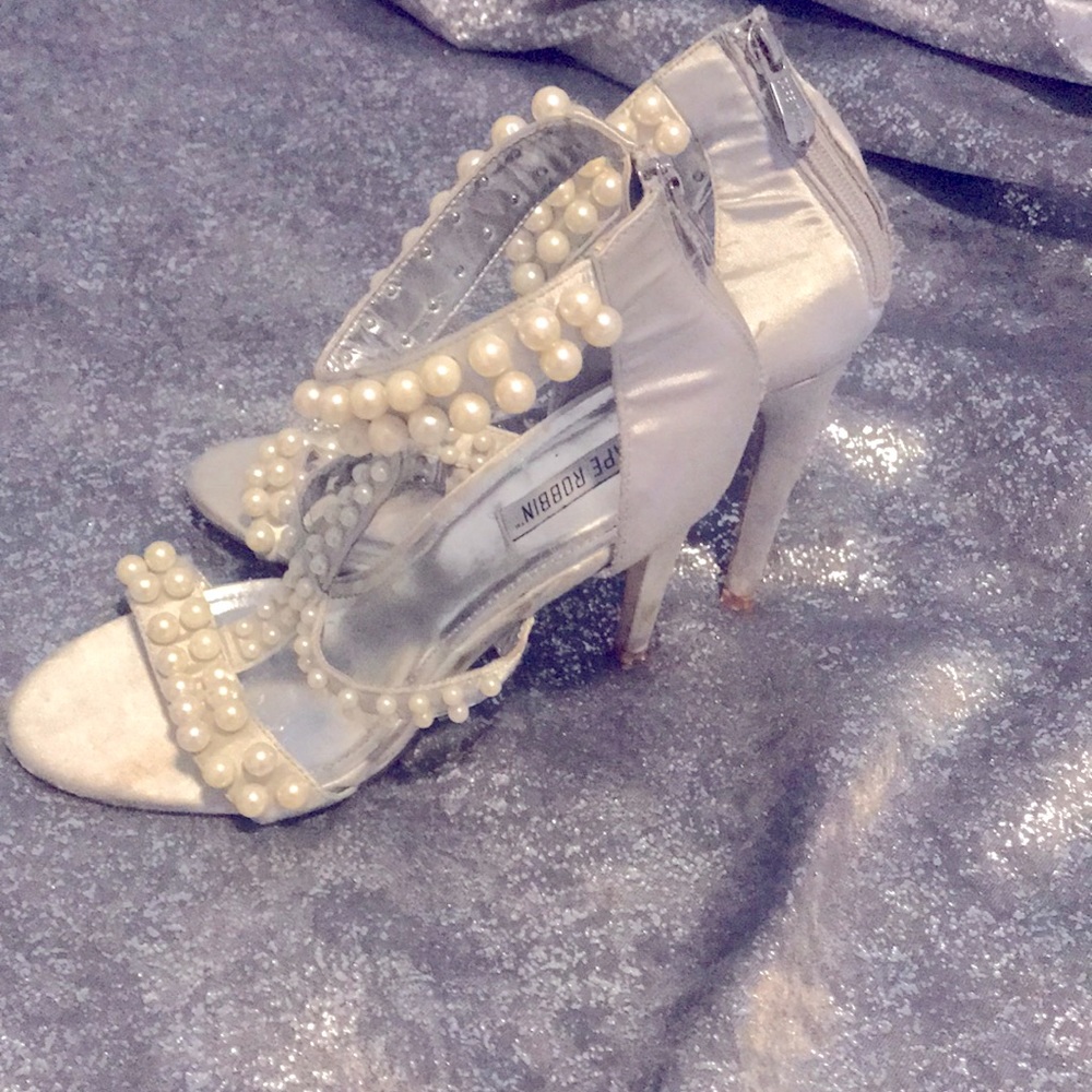 Pearled Heels